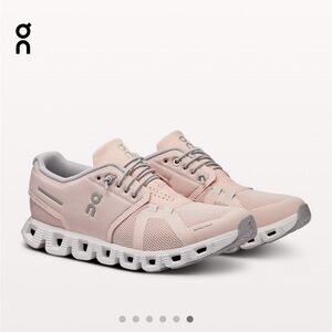 On Cloud 5 Women Shoes Shell | White Size 8.5